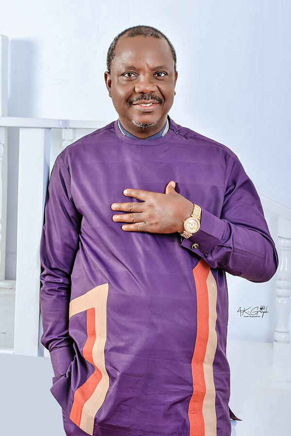 PRESIDENT BUHARI CELEBRATES VETERAN JOURNALIST, FELIX ONUAH, AT 60