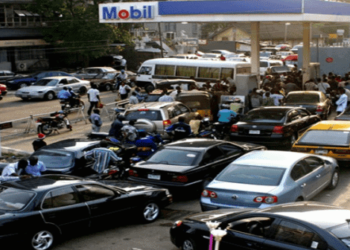 Nigeria’s Fuel Crisis Persists Despite Subsidy Removal