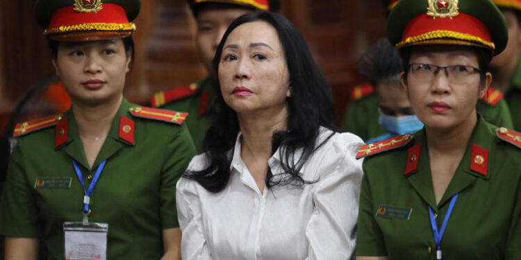 Vietnamese Billionaire Sentenced to Death for Massive Bank Fraud