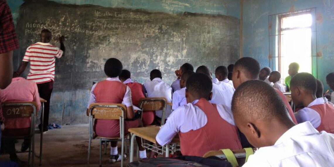 A CLASSROOM SETTING IN NIGERIA