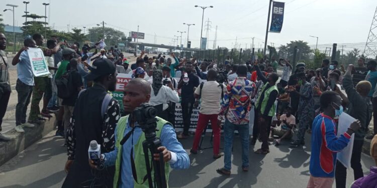 #EndBadGovernance Protesters Gather at Abuja Stadium Amid Heavy Security and Opposition