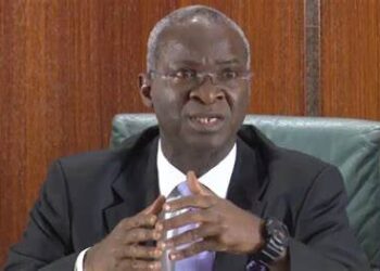 Why I Directed Aides and Commissioners to Join Social Clubs in Lagos – Fashola