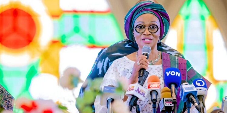 First Lady Oluremi Tinubu Urges Clerics to Refrain from Criticizing the Govt