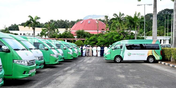FG Launches Free CNG Bus Service in Abuja to Ease Transportation Costs