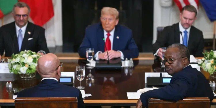 Trump’s Praise of Liberian President’s English Creates Uncomfortable Moment at White House