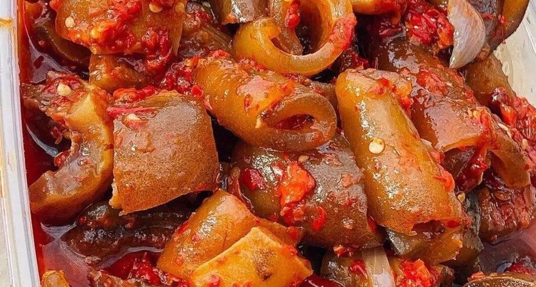 FG Raises Alarm Over Ponmo Consumption, Says Practice Threatens $5bn Leather Industry