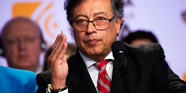 Colombia’s President Rebukes Trump After Venezuela Raid