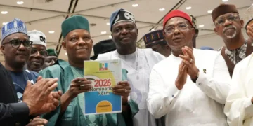 Shettima Leads APC Leaders To Submit Tinubu’s Presidential Nomination Forms
