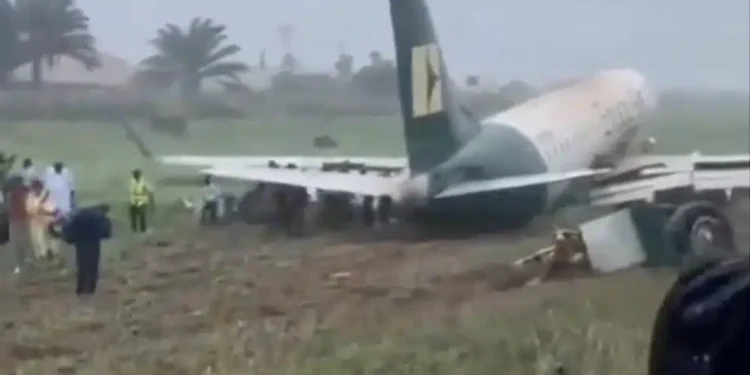 Enugu Air Aircraft Veers Off Runway At Benin Airport, Passengers Escape Unhurt